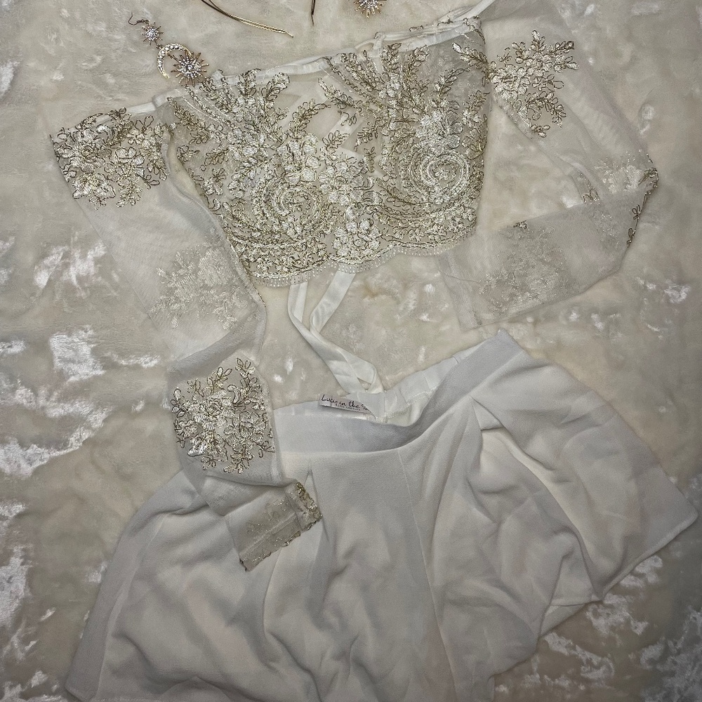 Lucy in the Sky Top and Shorts